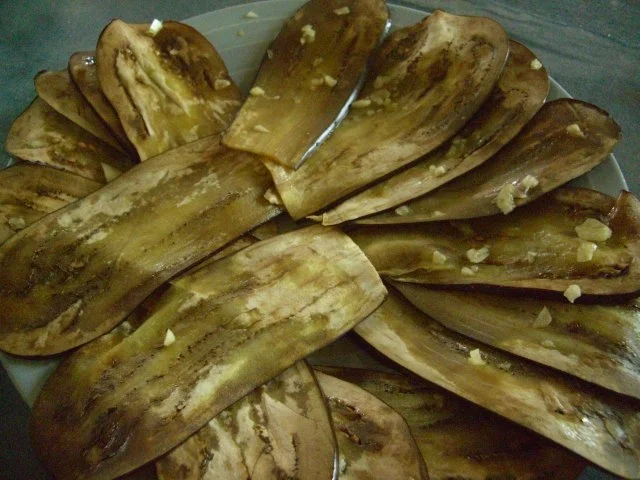 Eingelegte Auberginen mit Schafskäse - Rezept - Bild Nr. 6