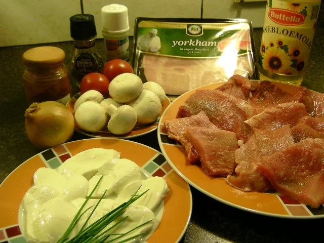 Rezept: EIN KLEINES HÄUFCHEN VITAMINE AUF EINEN KLEINEN SCHNITZEL Bild Nr. 2 EIN KLEINES HÄUFCHEN VITAMINE AUF EINEN KLEINEN SCHNITZEL - Rezept - Bild Nr. 2