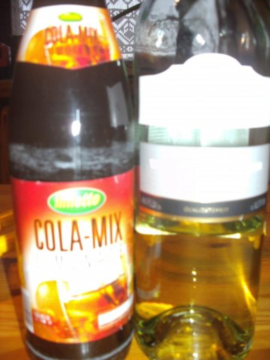 Getränk m. A.: Cola - weiß - Rezept - Bild Nr. 2