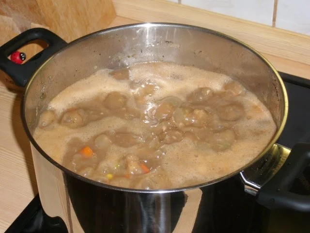 Rezept: Eintopf : 6 Bohnen deftig Bild Nr. 5 Eintopf : 6 Bohnen deftig - Rezept - Bild Nr. 5