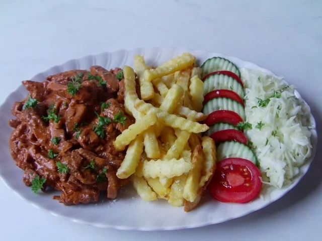 Rezept: Geschnetzeltes " Gyros-Art" Geschnetzeltes " Gyros-Art" - Rezept