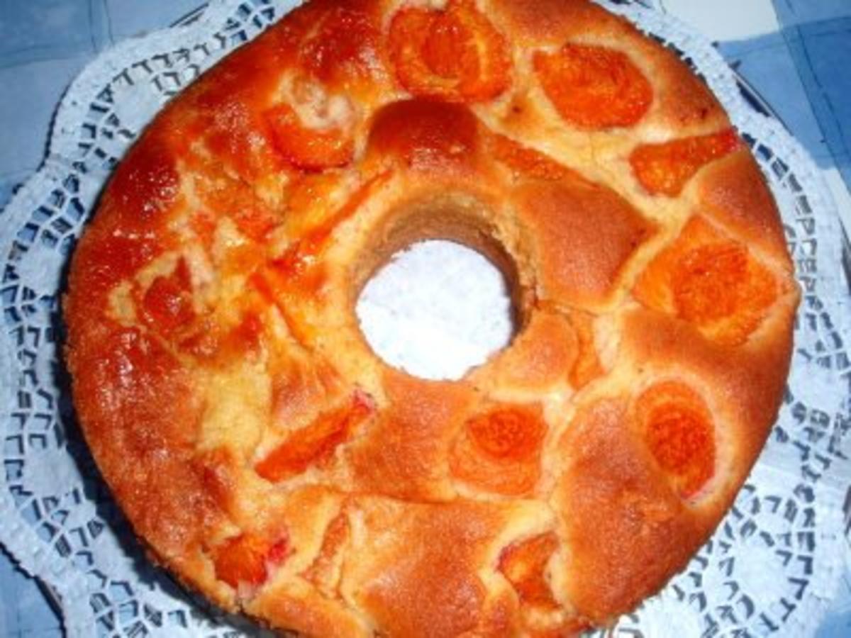 Kuchen: Aprikosen-Kranz-Kuchen - Rezept - Bild Nr. 3
