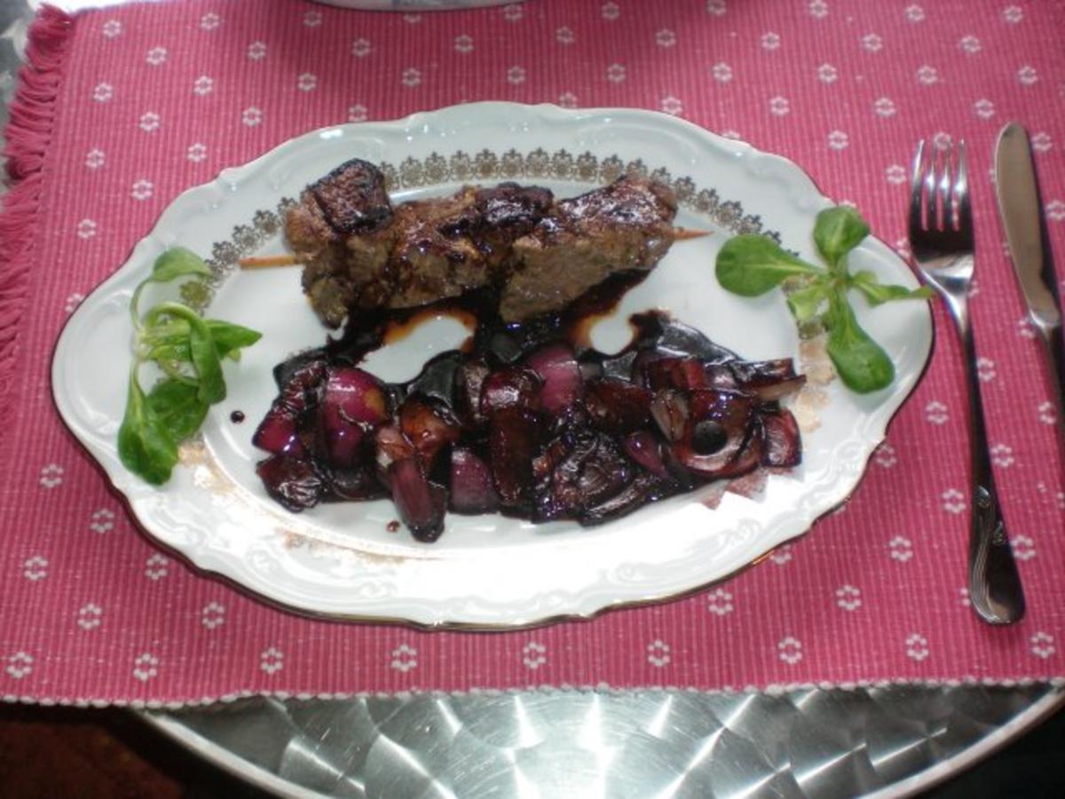 Lammspieße mit Balsamico-Zwiebeln - Rezept - Bild Nr. 6