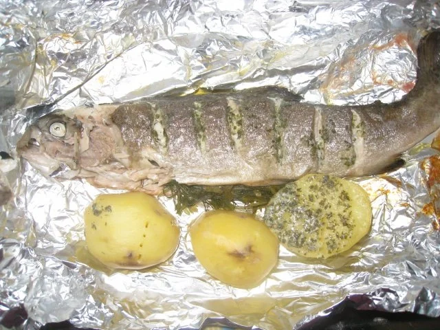 Backforelle mit Kräuterbutter - Rezept