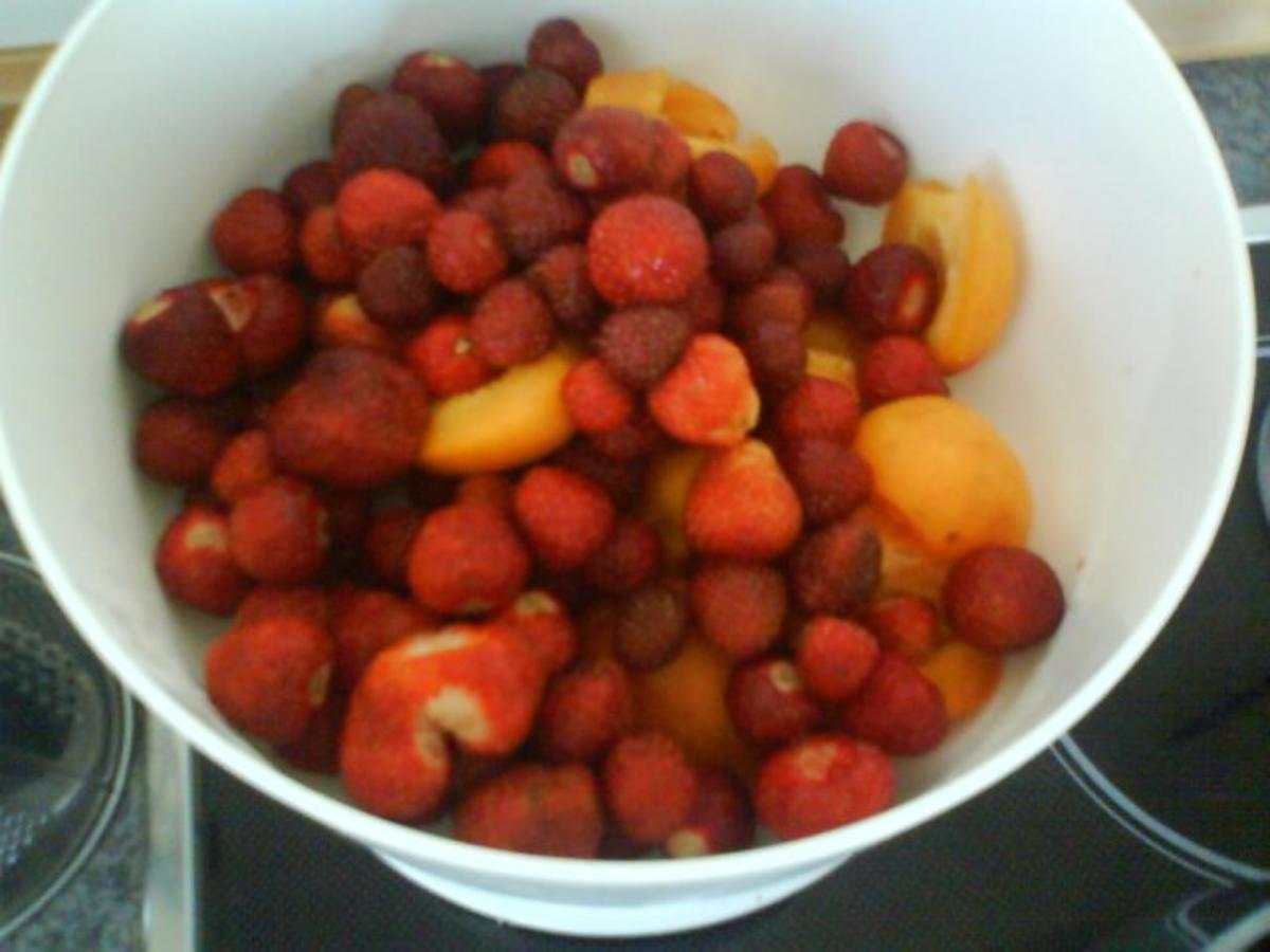 Erdbeer-Aprikosenmarmelade - Rezept - Bild Nr. 3