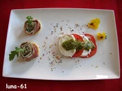 ANTIPASTO: INVOLTINI DI PARMA E PIÙ - Parmaschinkenröllchen und mehr - Rezept