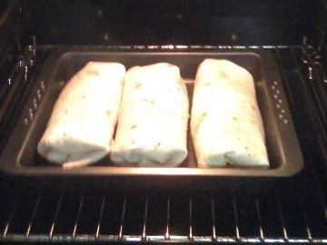 Hähnchenburritos mit Mango-Salsa und Pico de Gallo - Rezept - Bild Nr. 5