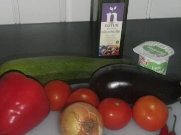 BiNe` S ZUCCHINI - TOMATEN - PFANNE - Rezept - Bild Nr. 2