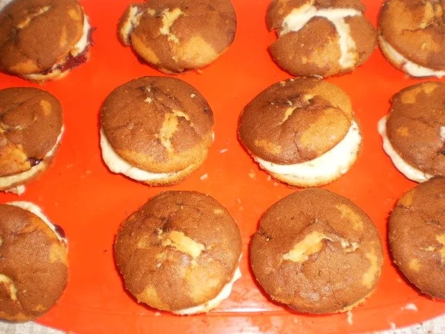 Rezept: Donauwellen-Muffins Bild Nr. 4 Donauwellen-Muffins - Rezept - Bild Nr. 4