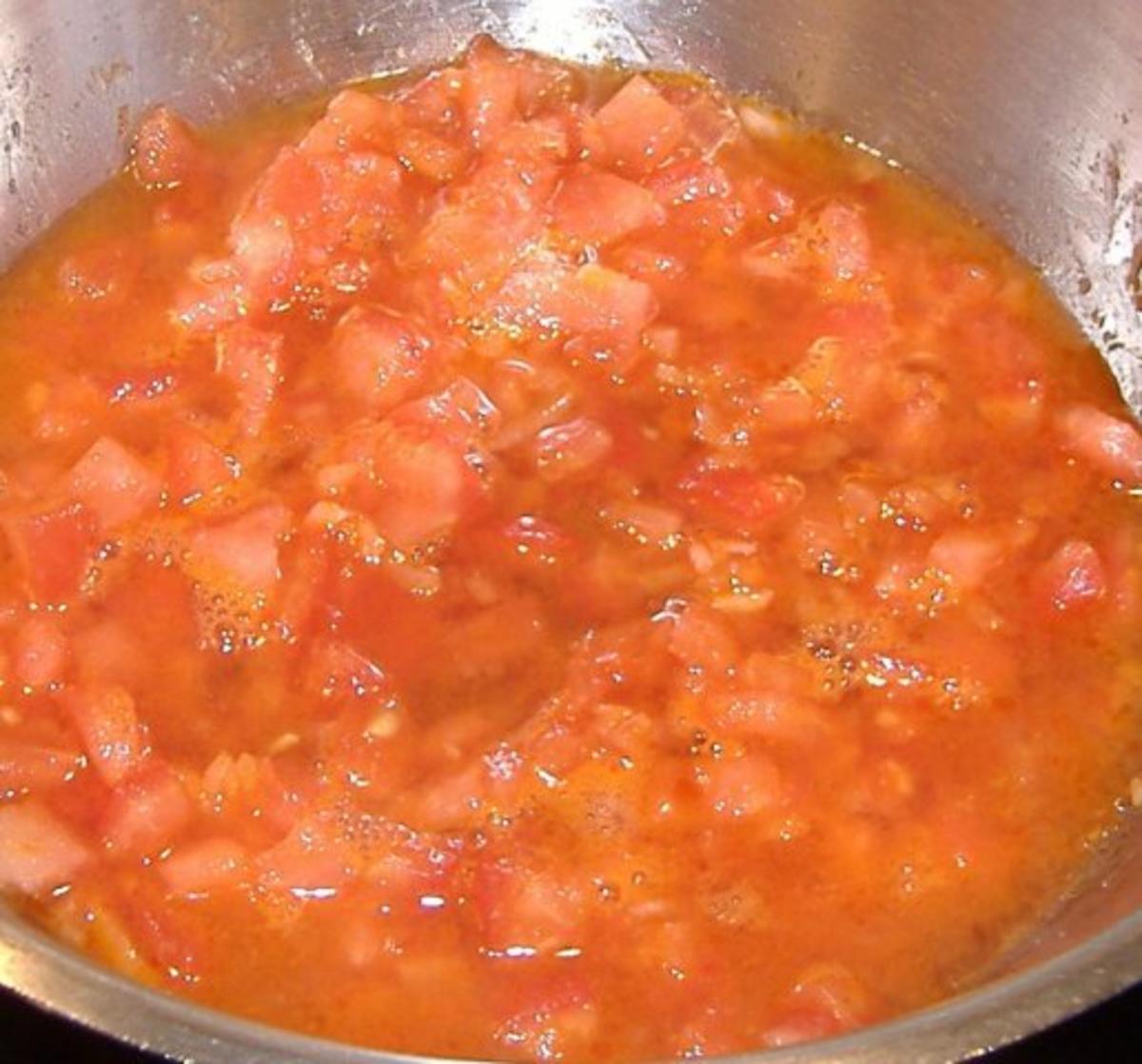 Schwertfisch mit Kapern-Pinien-Tomaten-Sauce - Rezept - Bild Nr. 3