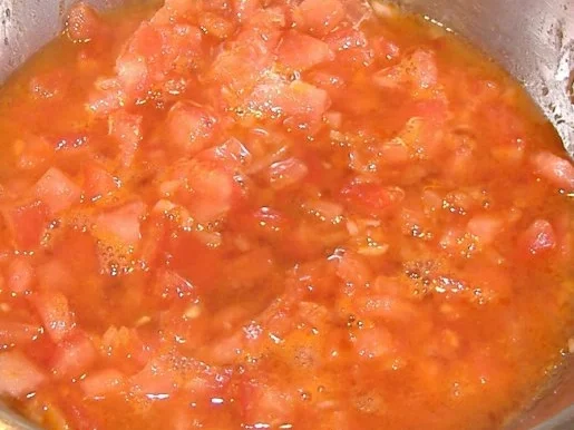 Schwertfisch mit Kapern-Pinien-Tomaten-Sauce - Rezept - Bild Nr. 3