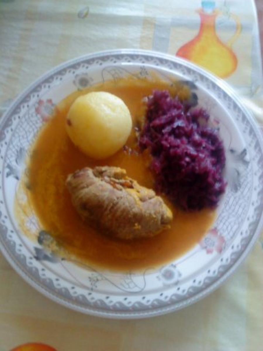 Rinderrouladen mit Rinderrouladen und Schwarzwälder Schinken - Rezept ...