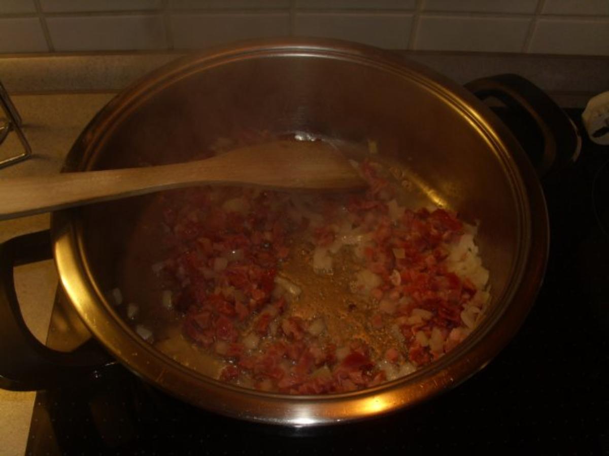 Scharfe weisse Bohnen mit Bratwurst und Kartoffelpürre - Rezept - Bild Nr. 2