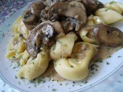 Rezept: Tortellini con funghi Tortellini con funghi - Rezept