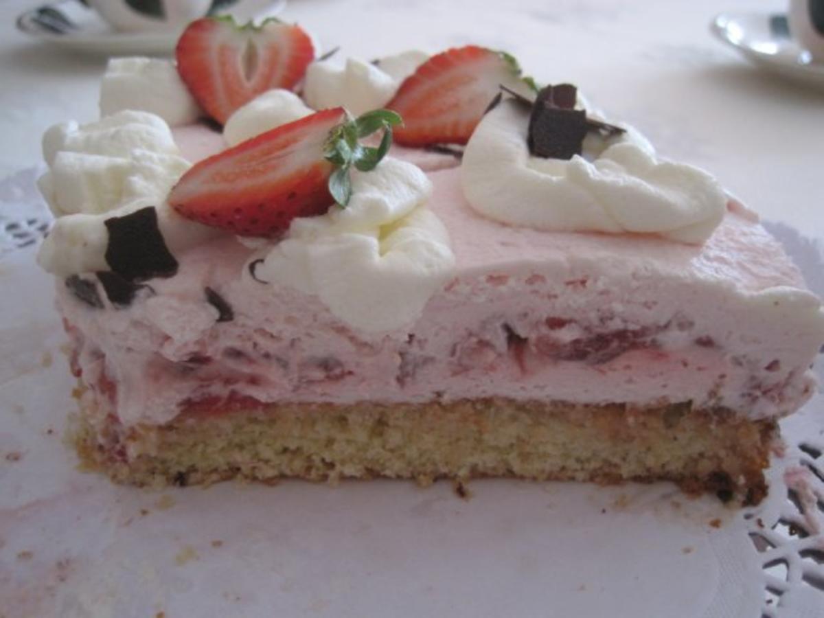 Erdbeer-Quarkcreme-Torte - Rezept - Bild Nr. 2