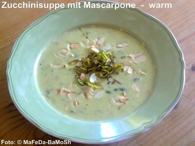 Zucchinisuppe mit Mascarpone - Rezept