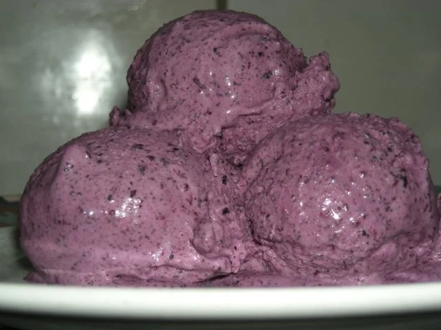 Heidelbeereis mit Backmohn - Rezept - Bild Nr. 4