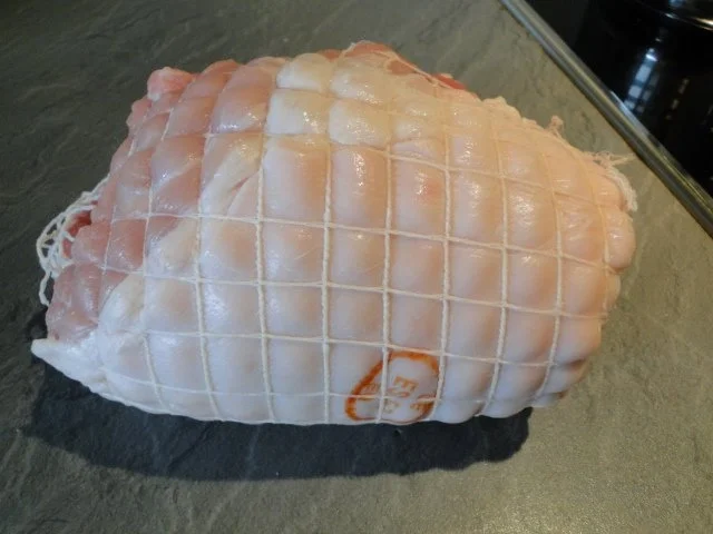 Rezept: Spanferkelbraten NT mit frischen Pfifferlingen und Bild Nr. 3 Spanferkelbraten NT mit frischen Pfifferlingen und - Rezept - Bild Nr. 3