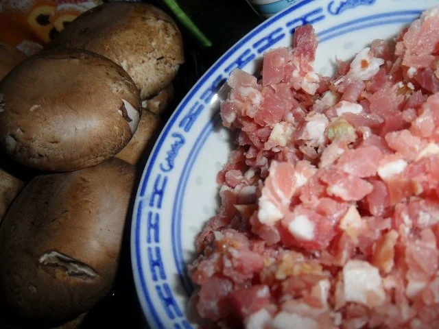 Rezept: Bayerisches Schwammerlgemüse mit Semmelknödeln Bild Nr. 3 Bayerisches Schwammerlgemüse mit Semmelknödeln - Rezept - Bild Nr. 3