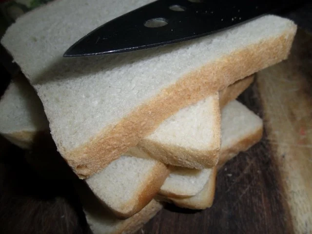 Cremige Möhrensuppe mit asiatischem Flair; dazu Croûtons - Rezept - Bild Nr. 12