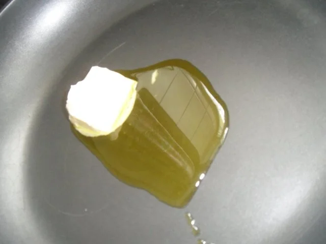 Cremige Möhrensuppe mit asiatischem Flair; dazu Croûtons - Rezept - Bild Nr. 14