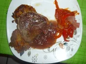 Rezept: Pfeffersteak in Rotweinsoße an Rösti und scharfem rotem Paprikagemüse Pfeffersteak in Rotweinsoße an Rösti und scharfem rotem Paprikagemüse - Rezept