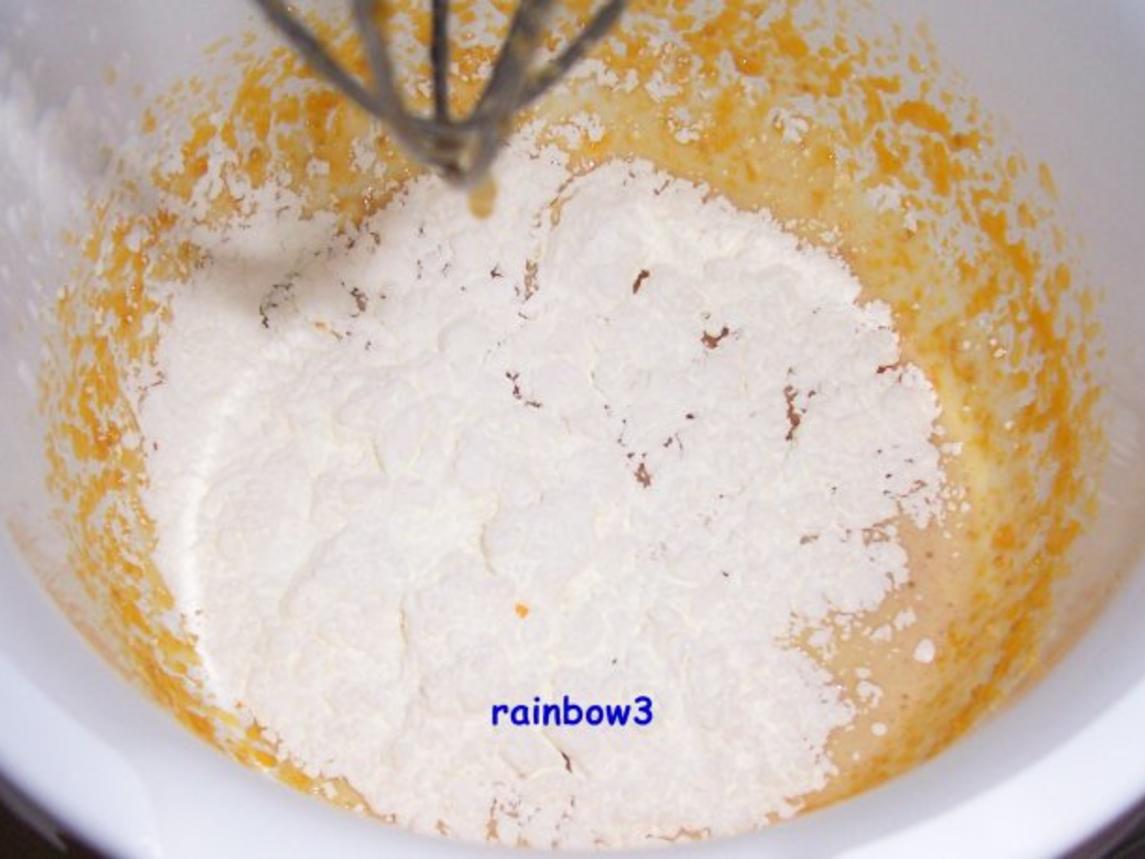 Backen: Mini-Zitronen-Sahne-Torte - Rezept - kochbar.de