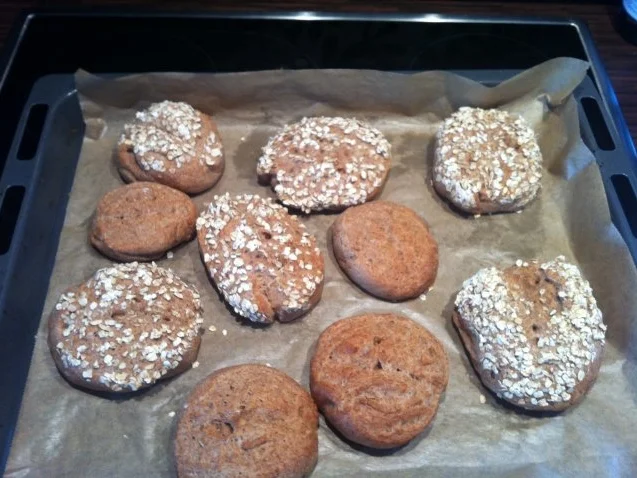 Rezept: Dinkelvollkornbrötchen Bild Nr. 2 Dinkelvollkornbrötchen - Rezept - Bild Nr. 2