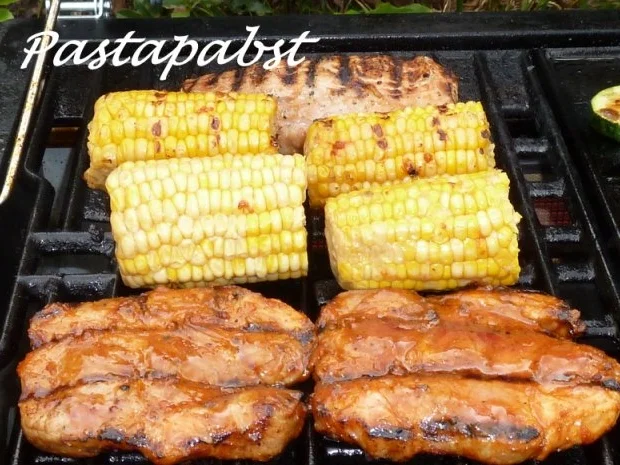 Rezept: Mariniertes Nackensteak mit Zwiebelsalat Bild Nr. 3 Mariniertes Nackensteak mit Zwiebelsalat - Rezept - Bild Nr. 3