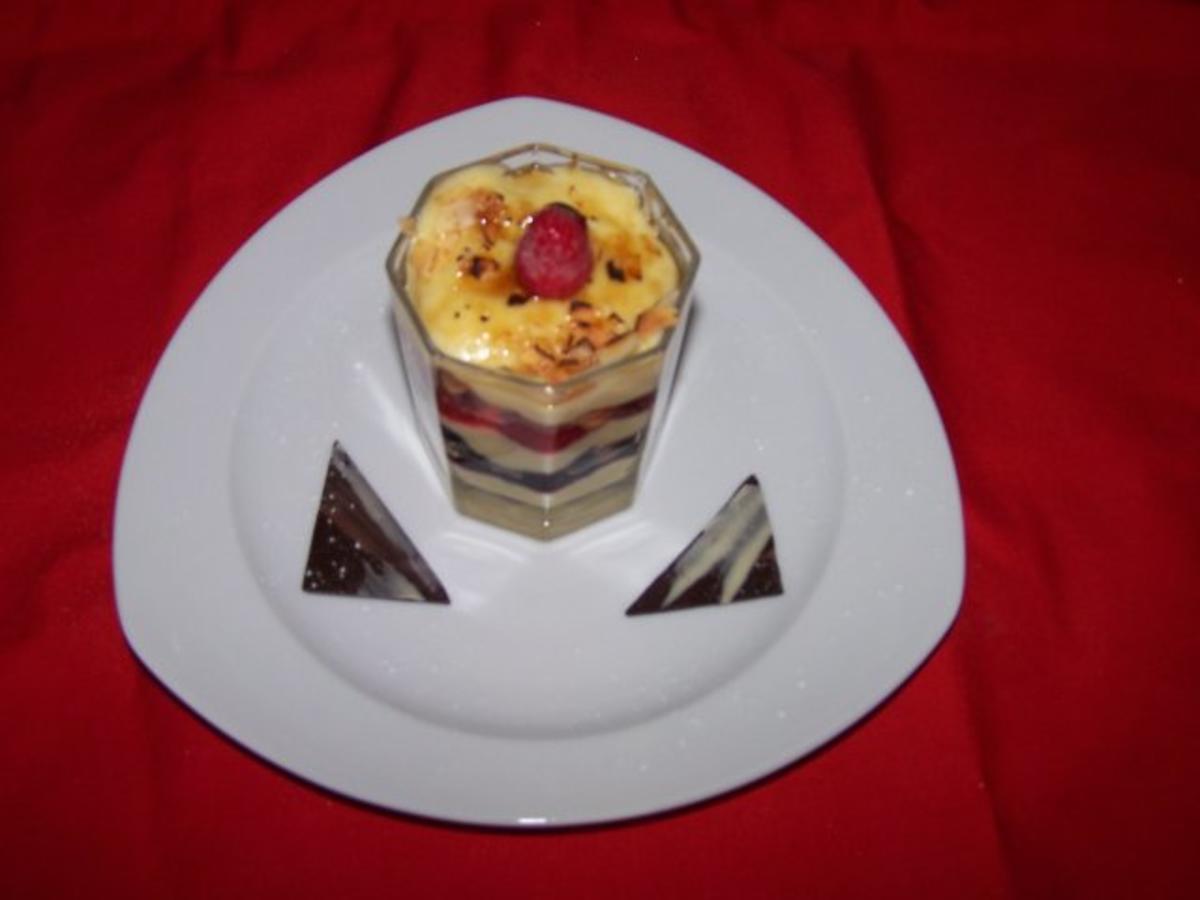 Vanille-Pudding mit Früchten lauwarm, einfach & nur lecker - Rezept - Bild Nr. 3