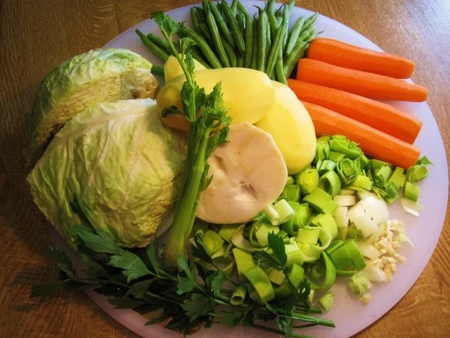 Rezept: Gemüsesuppe mit Rauchfleisch ... Bild Nr. 3 Gemüsesuppe mit Rauchfleisch ... - Rezept - Bild Nr. 3