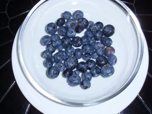 Rezept: Früchte-Quark-Joghurt-Dessert Bild Nr. 2 Früchte-Quark-Joghurt-Dessert - Rezept - Bild Nr. 2