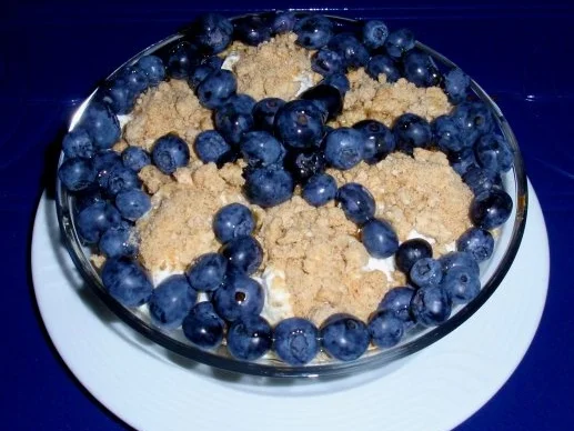 Rezept: Früchte-Quark-Joghurt-Dessert Bild Nr. 9 Früchte-Quark-Joghurt-Dessert - Rezept - Bild Nr. 9