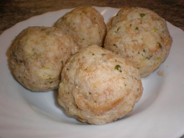 Rezept: Semmelknödel Semmelknödel - Rezept