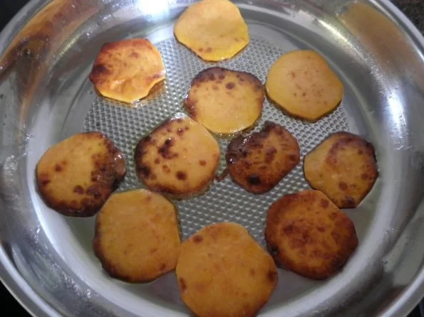 Hähnchenleber exotisch angehaucht an Süßkartoffelchips - Rezept - Bild Nr. 12