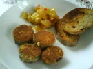 Panierte Blutwursttaler mit Apfel-Chili Chutney - Rezept