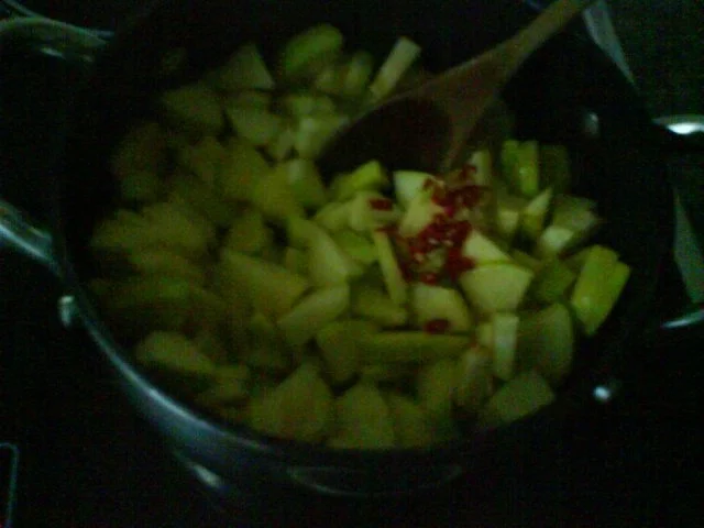 Panierte Blutwursttaler mit Apfel-Chili Chutney - Rezept - Bild Nr. 7