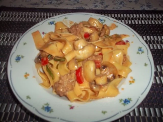 Nudeln mit allerlei , wie ich es mag - Rezept