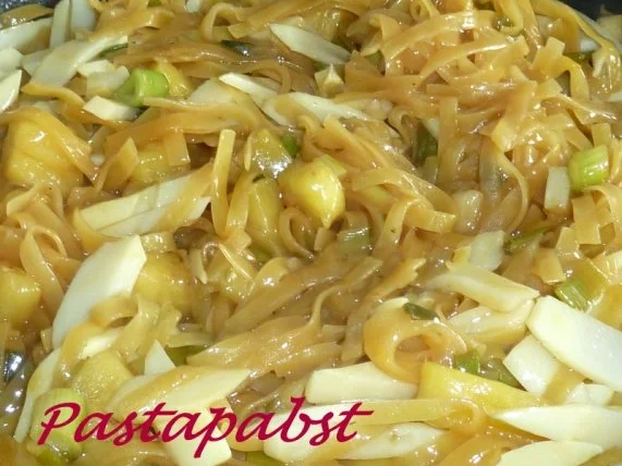 Asiatisches Huhn mit Ananas - Rezept - Bild Nr. 3
