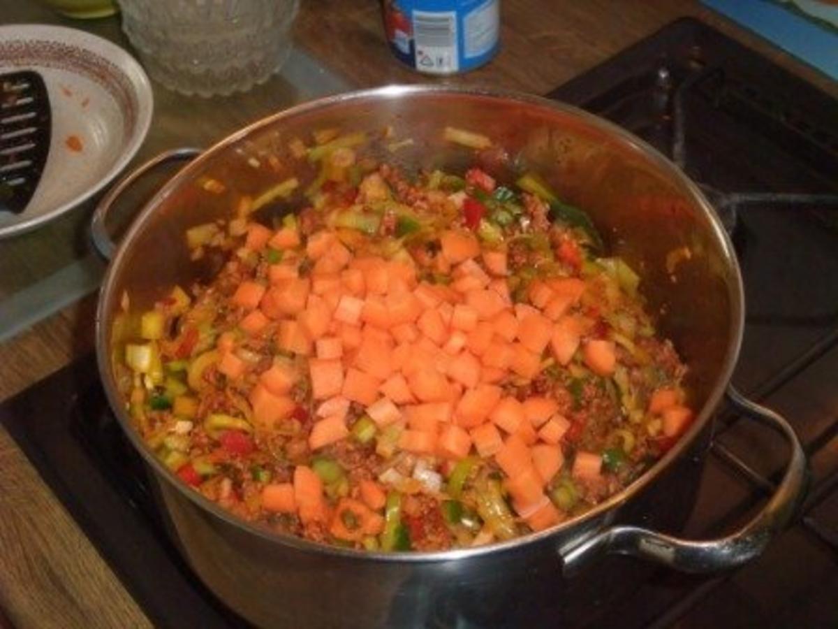 Gemüse-Hack-Suppe (scharf) - Rezept - Bild Nr. 12