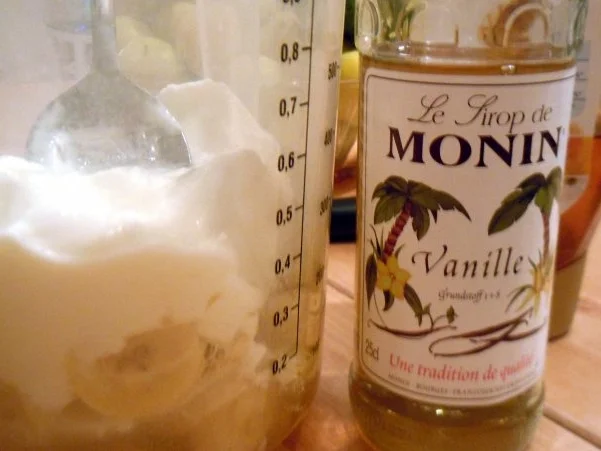 Rezept: Banana Vanilla Smoothie Bild Nr. 5 Banana Vanilla Smoothie - Rezept - Bild Nr. 5