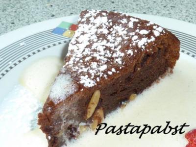 Italienischer Schokoladenkuchen mit Pinienkernen - Rezept