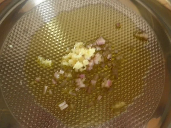 Rezept: Zitronengrassüppchen mit noch was drin ... Bild Nr. 3 Zitronengrassüppchen mit noch was drin ... - Rezept - Bild Nr. 3