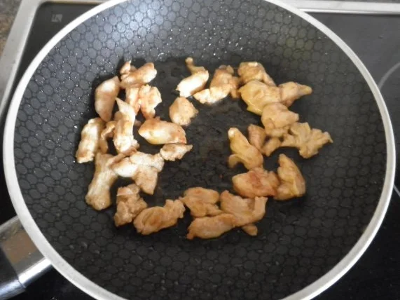 Rezept: Zitronengrassüppchen mit noch was drin ... Bild Nr. 5 Zitronengrassüppchen mit noch was drin ... - Rezept - Bild Nr. 5