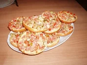 Rezept: Pizza-Semmeln Pizza-Semmeln - Rezept