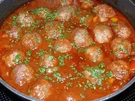 Hackfleischbällchen in feuriger Tomatensauce - Rezept