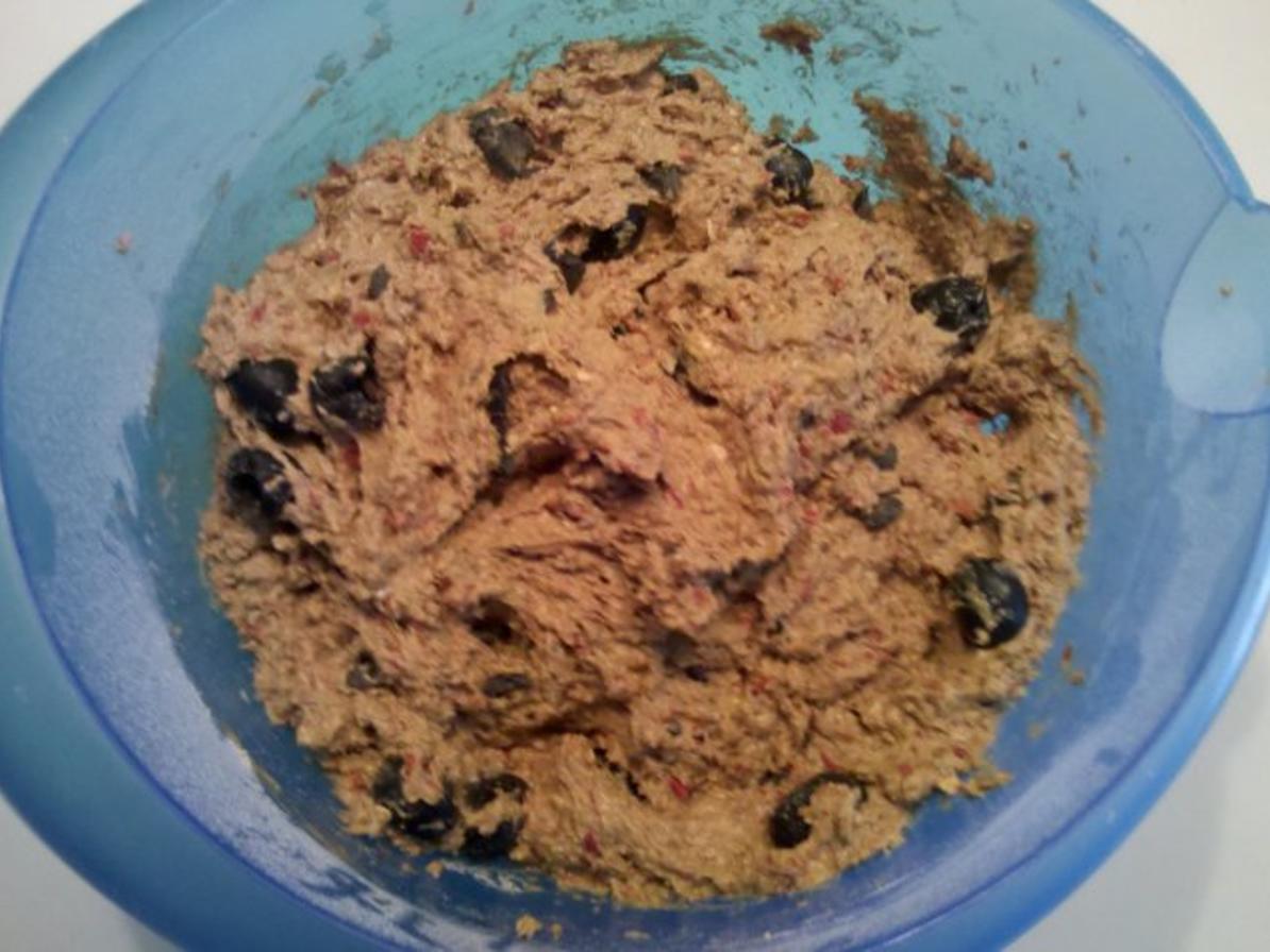 Brot: Mediteran pikantes Mehrkornbrot - einfach - von Publicity Brot: Mediteran pikantes Mehrkornbrot - einfach - von Publicity