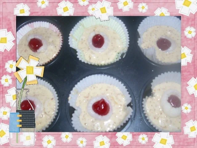 Rezept: Glubschaugen-Muffins Bild Nr. 3 Glubschaugen-Muffins - Rezept - Bild Nr. 3