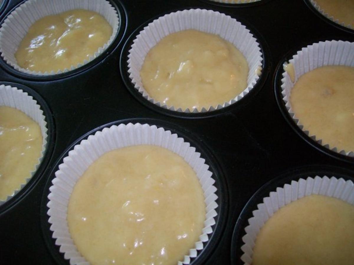 Bananen Cupcakes mit Honig-Frosting - Rezept - Bild Nr. 3