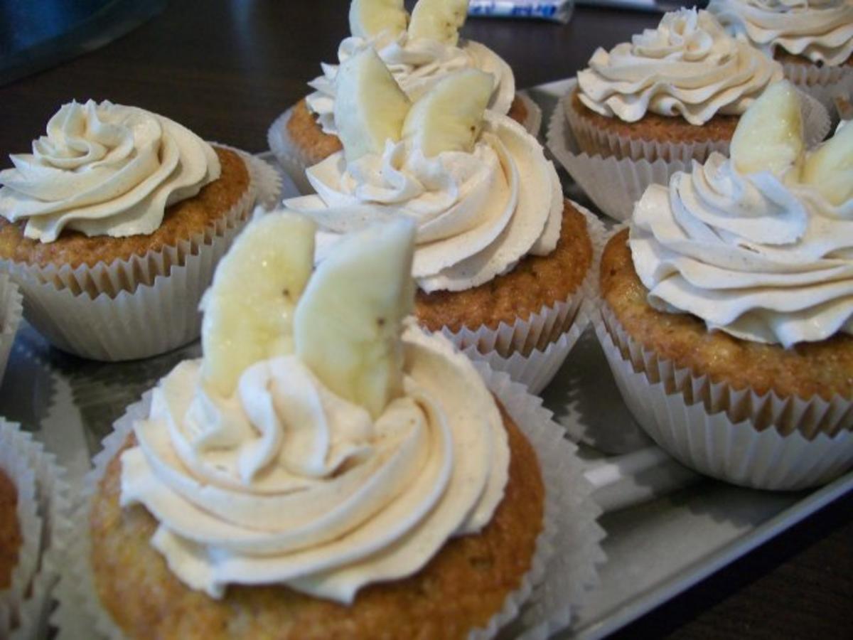 Bananen Cupcakes mit Honig-Frosting - Rezept - Bild Nr. 7